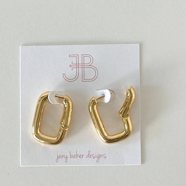 Kelly Hoops, Thick