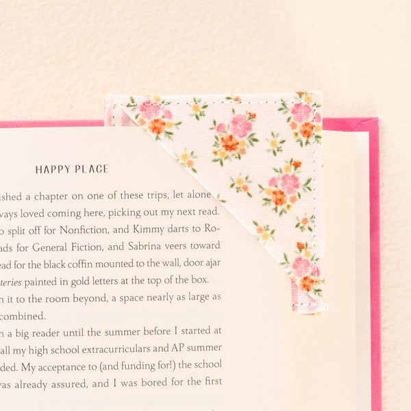 Corner Keeper Fabric Bookmark–Endless Daydream Cream